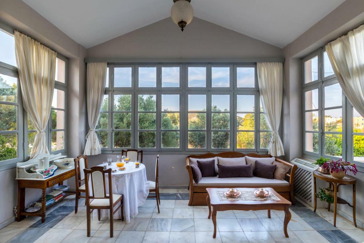 Dellagracia Mansion In Poseidonia Syros Villa Posidhonia  ภายนอก รูปภาพ