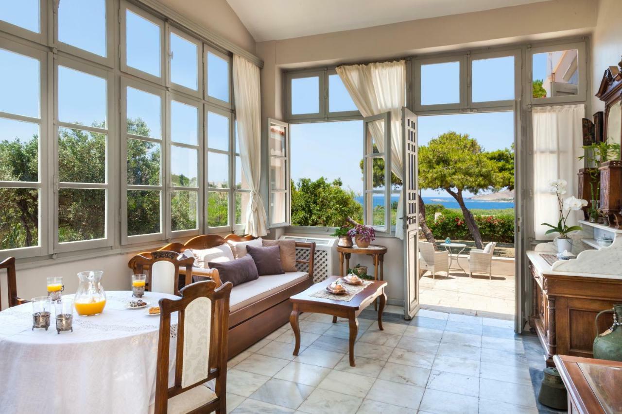 Dellagracia Mansion In Poseidonia Syros Villa Posidhonia  ภายนอก รูปภาพ