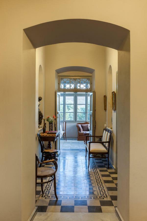 Dellagracia Mansion In Poseidonia Syros Villa Posidhonia  ภายนอก รูปภาพ